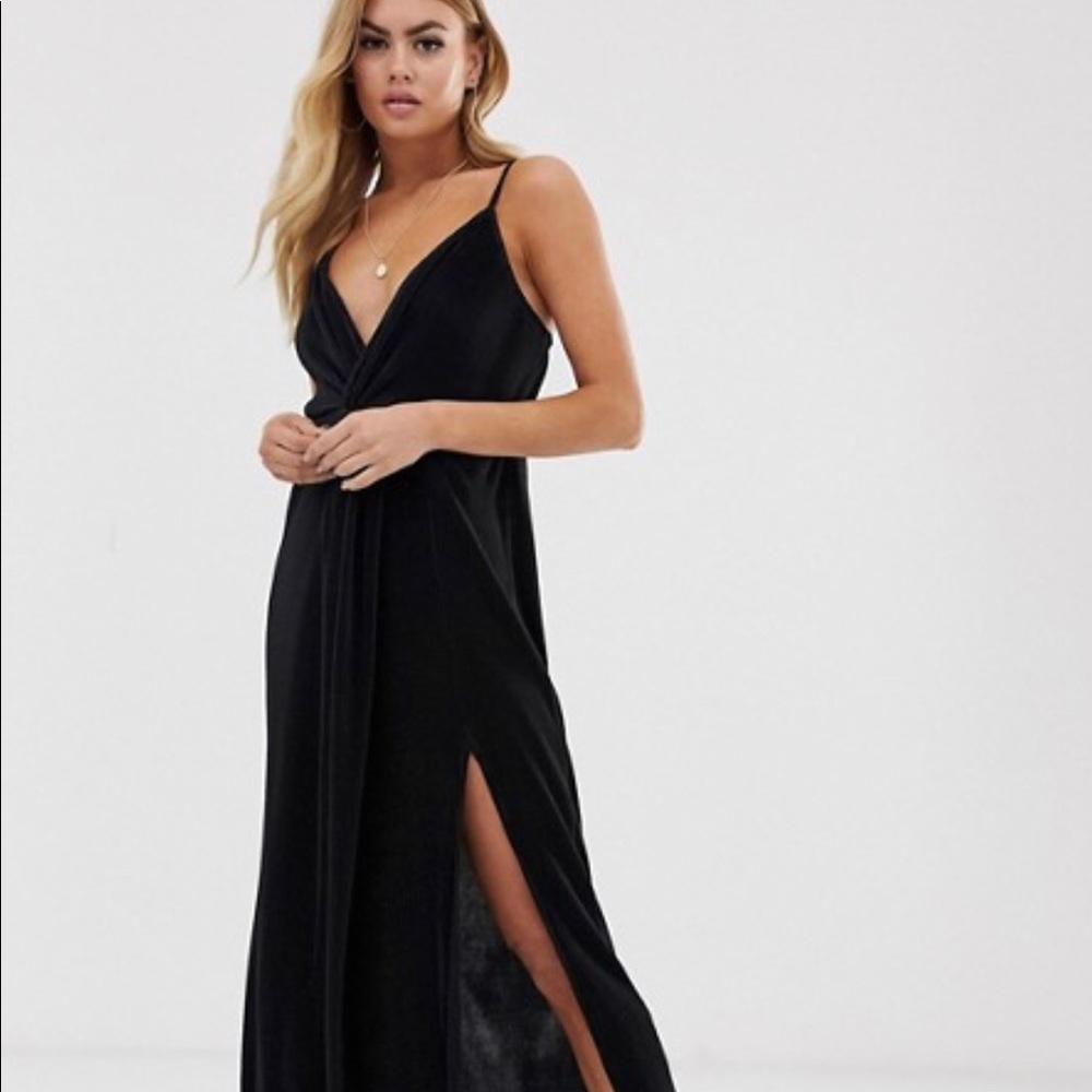 Black plisse spaghetti strap maxi slit dress